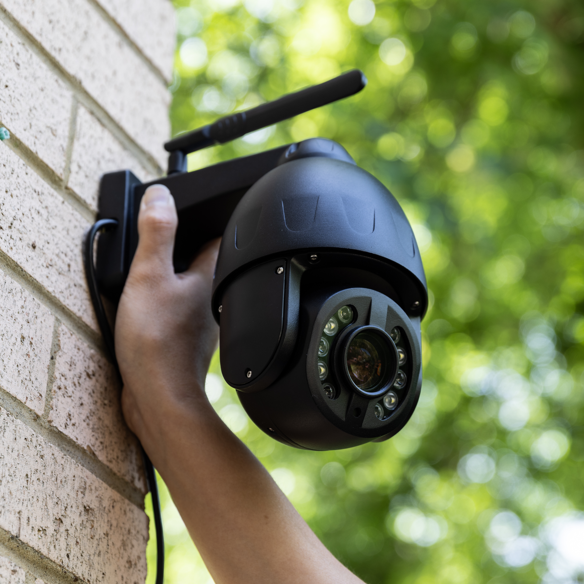 Zxtech 4K Wireless PTZ CCTV System - 9 x WiFi Security Camera 5X/10X/20X Auto Zoom Colour Night Vision Outdoor 2-Way-Audio 9CH Sony Starvis